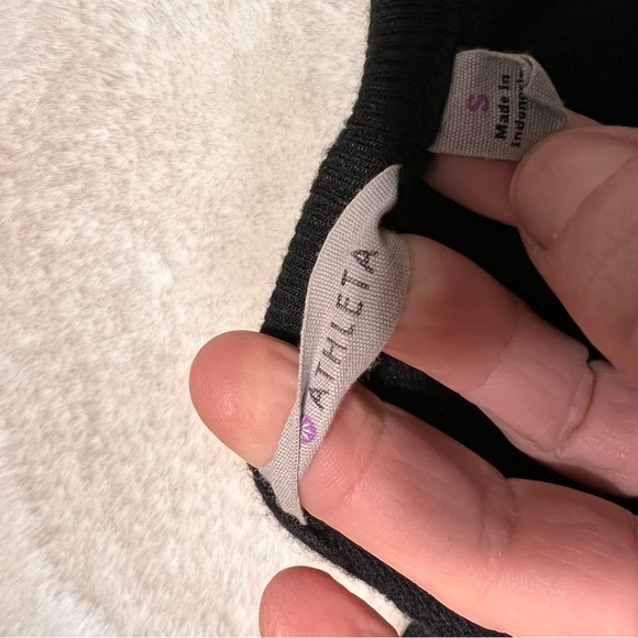 Athleta black soft long sleeve top blouse womens size small - Picture 3 of 9